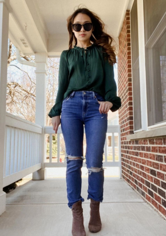 woman wearing a cute not cheesy st.patrick's day outfit - catherineaujong