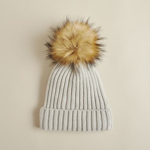 winter accessories: beanie