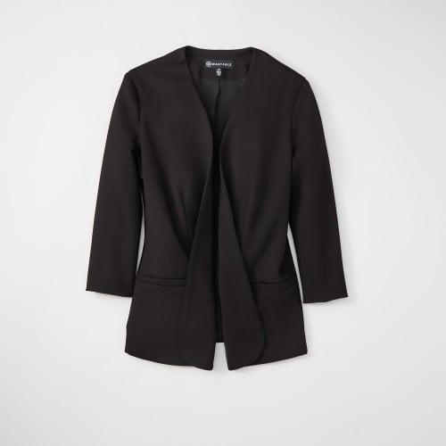 summer business casual: black blazer