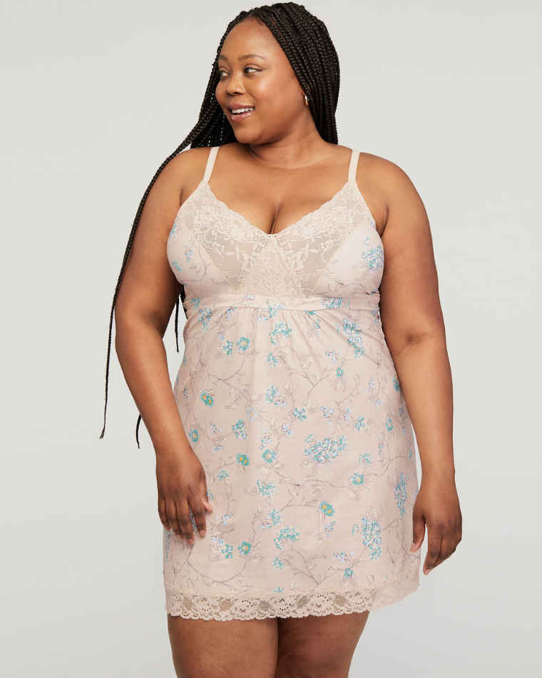 Plus size woman wearing a lace chemise - comfy lingerie from Wantable Sleep & Body Edit