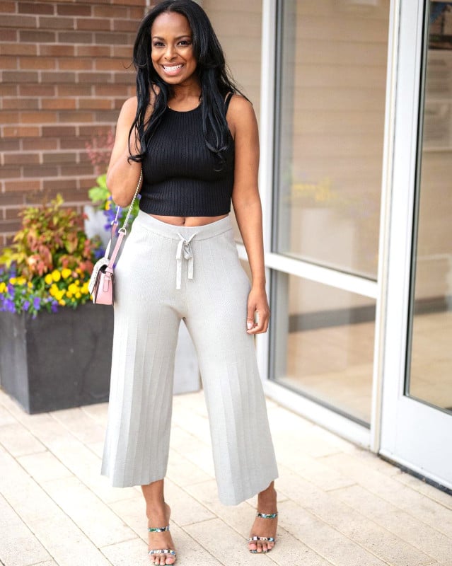 Pin by Portraits By Tracylynne on Brown Skin  Flared pants outfit, Flares  outfit, Fashion inspo outfits